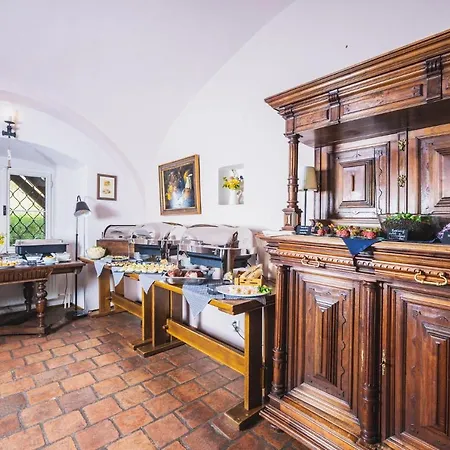 Dvorce Vendégház 4*
