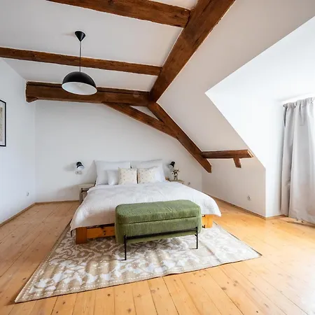 Dvorce Guest house 3*