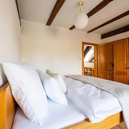 Dvorce Guest house