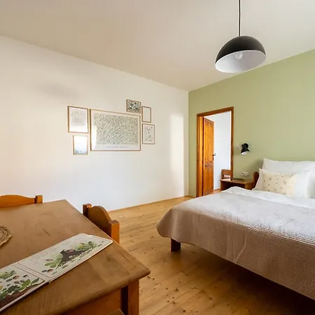 Dvorce Guest house